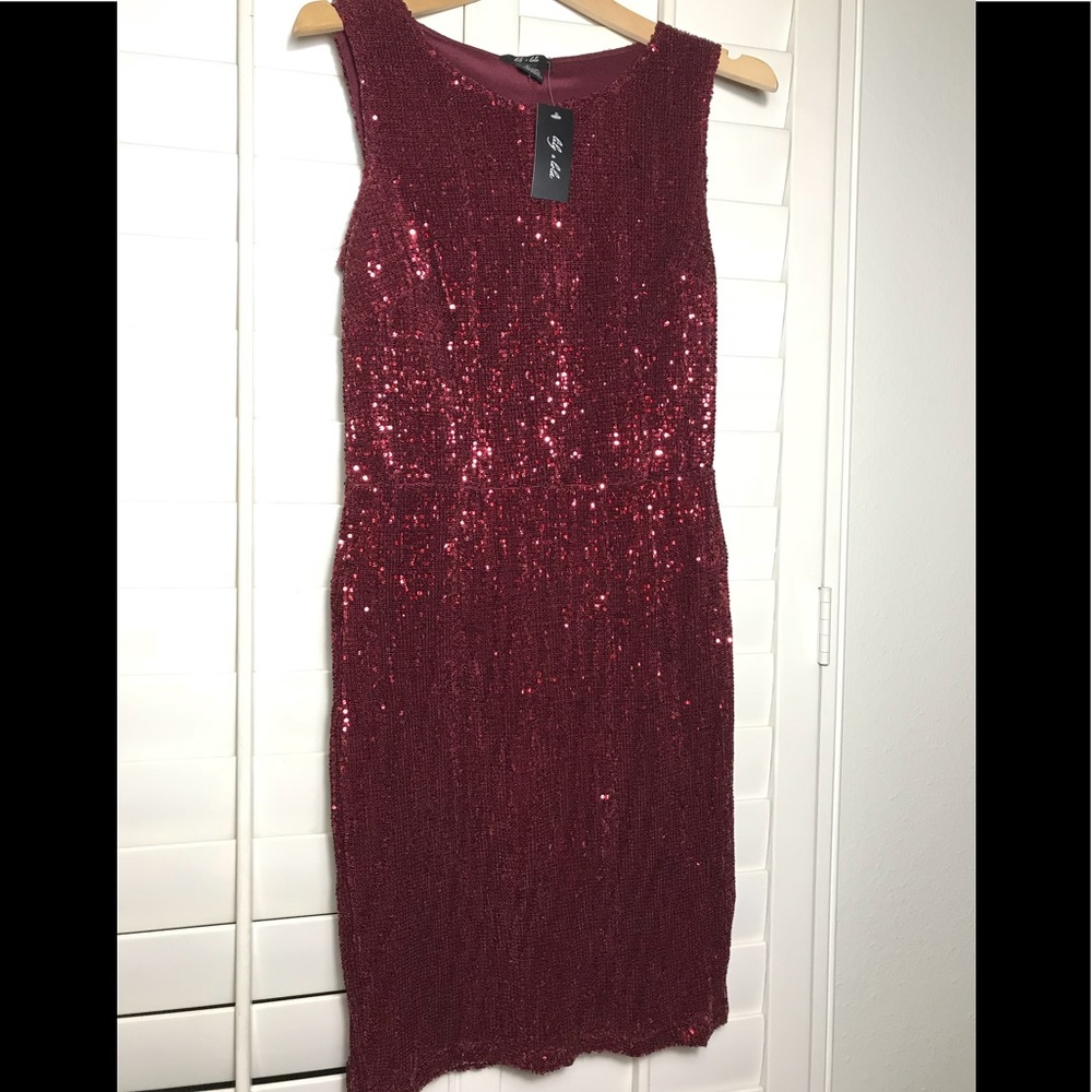 🌺✨Red Biz - Stretch Cocktail Dress✨🌺
